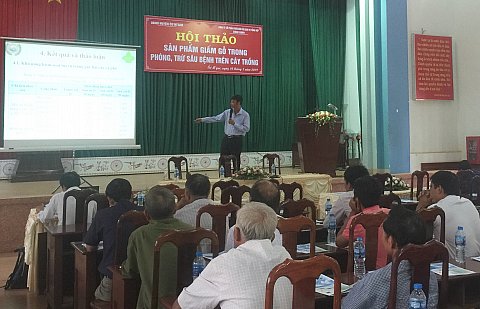 Hội thảo sản phẩm giấm gỗ trong phòng, trừ sâu bệnh gây hại trên cây trồng ở huyện Cư M'gar